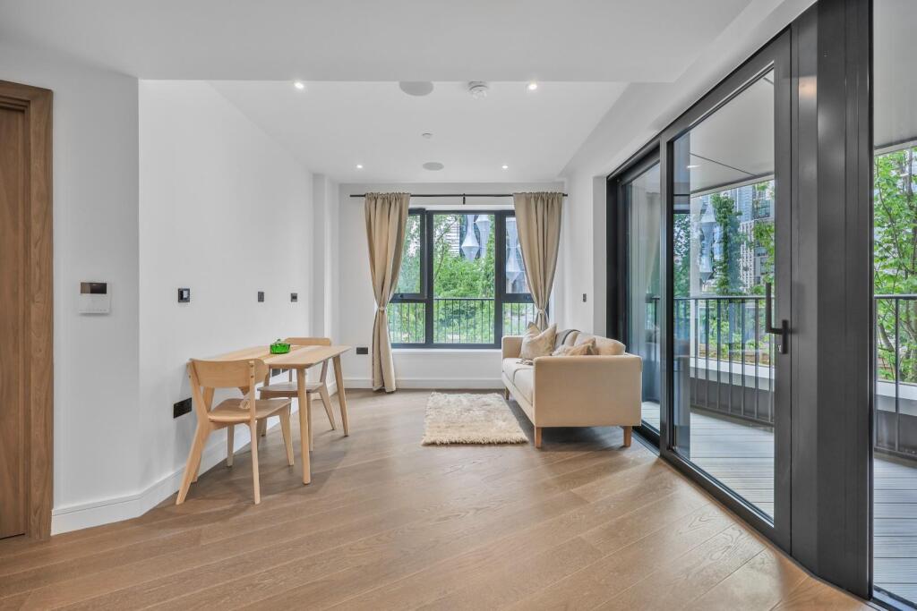 Main image of property: London Square, One Linear Place, Nine Elms Park, SW11