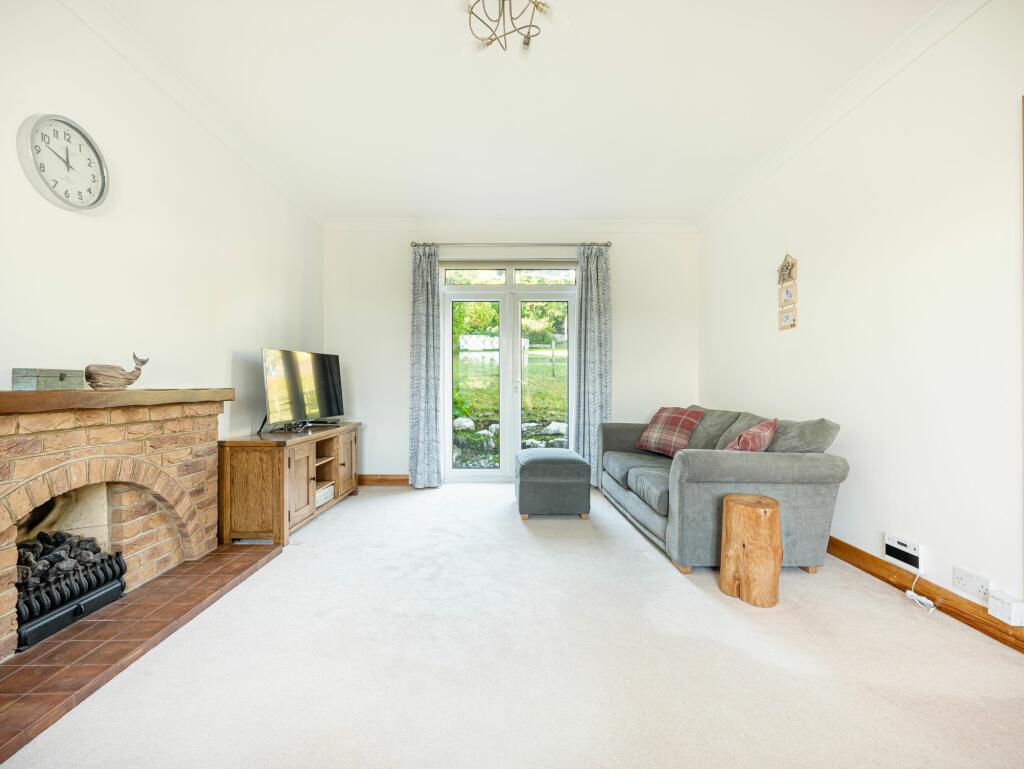 Additional property image - Riddlesdown Avenue, Purley, CR8