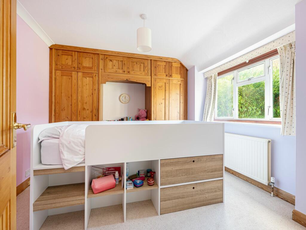 Additional property image - Riddlesdown Avenue, Purley, CR8