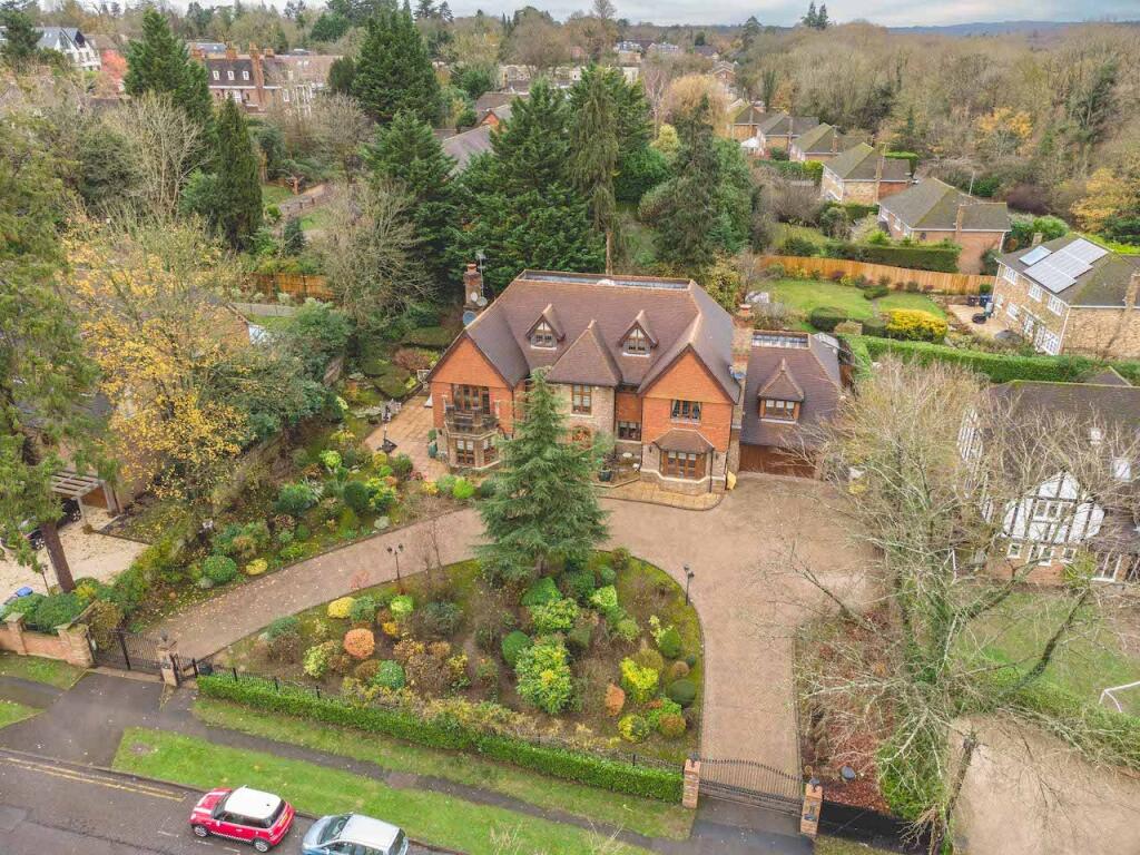 Main image of property: South Park, Gerrards Cross, SL9