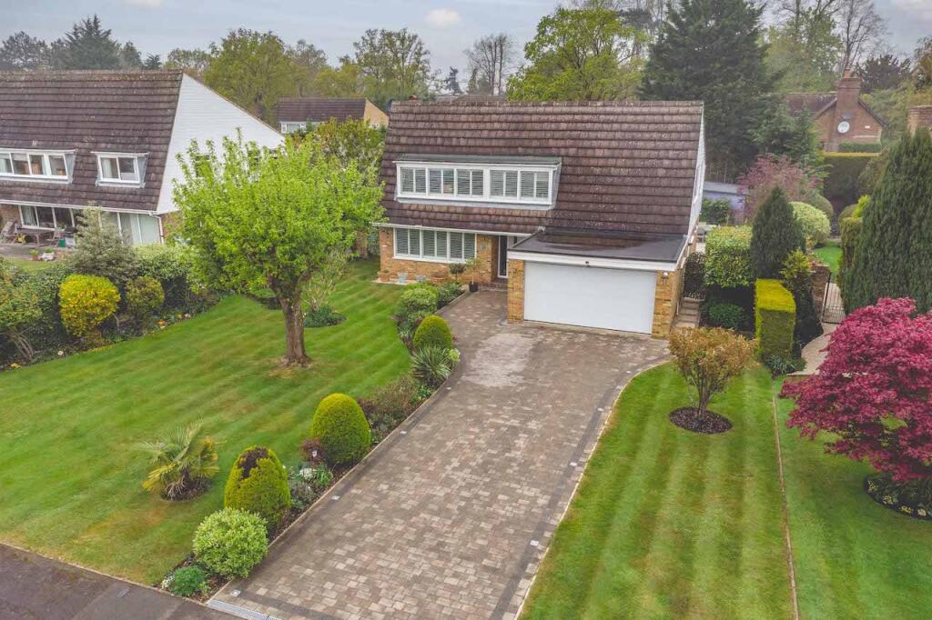 Main image of property: Meadway Park, Gerrards Cross, SL9