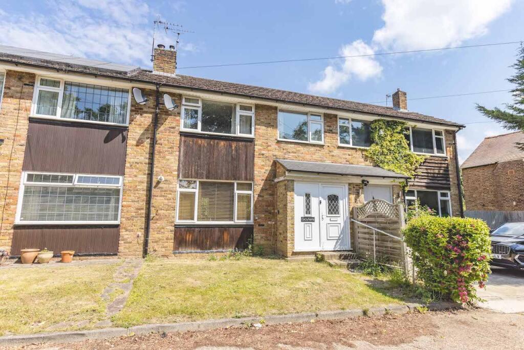Main image of property: Hollybush Hill, Stoke Poges, SL2