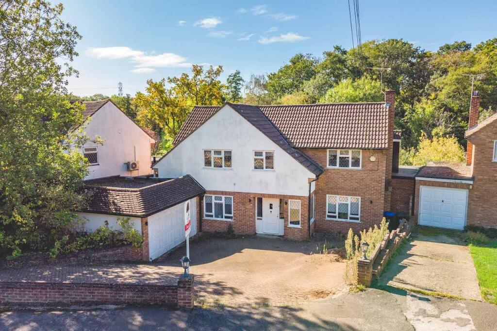 Main image of property: The Uplands, Gerrards Cross, SL9