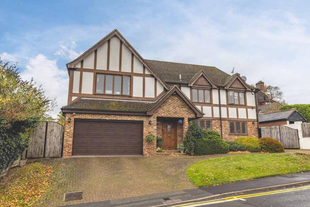 Main image of property: South Park Crescent, Gerrards Cross, SL9