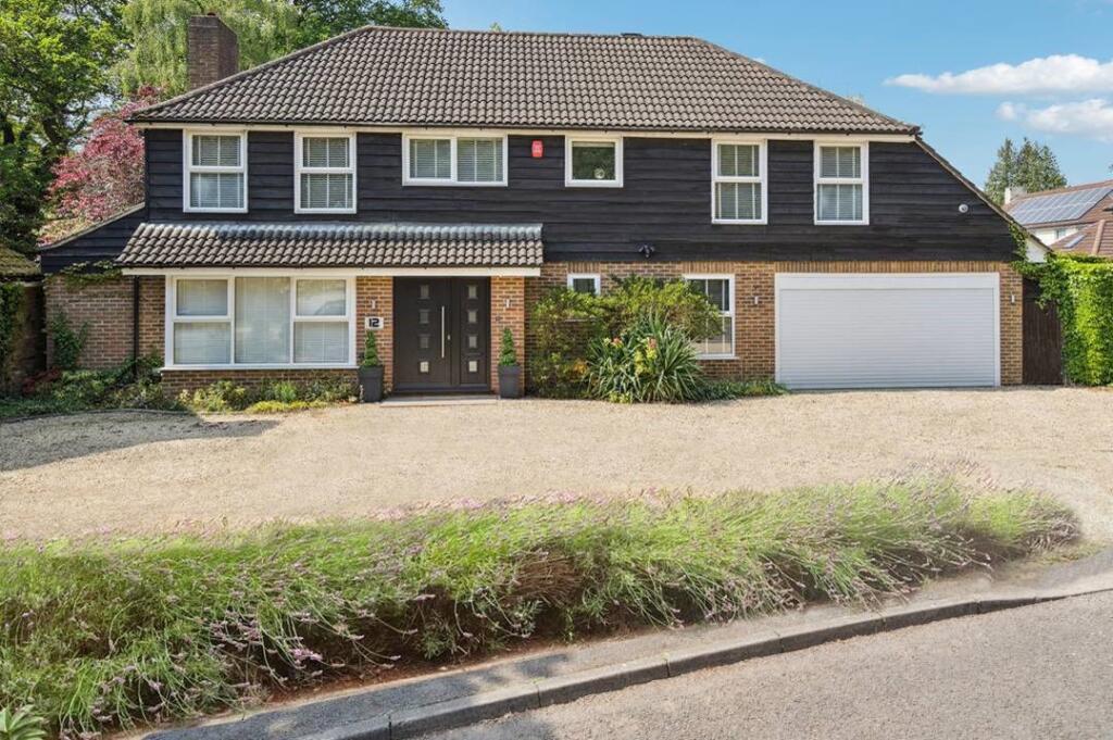 Main image of property: Heatherside Gardens, Farnham Common, SL2