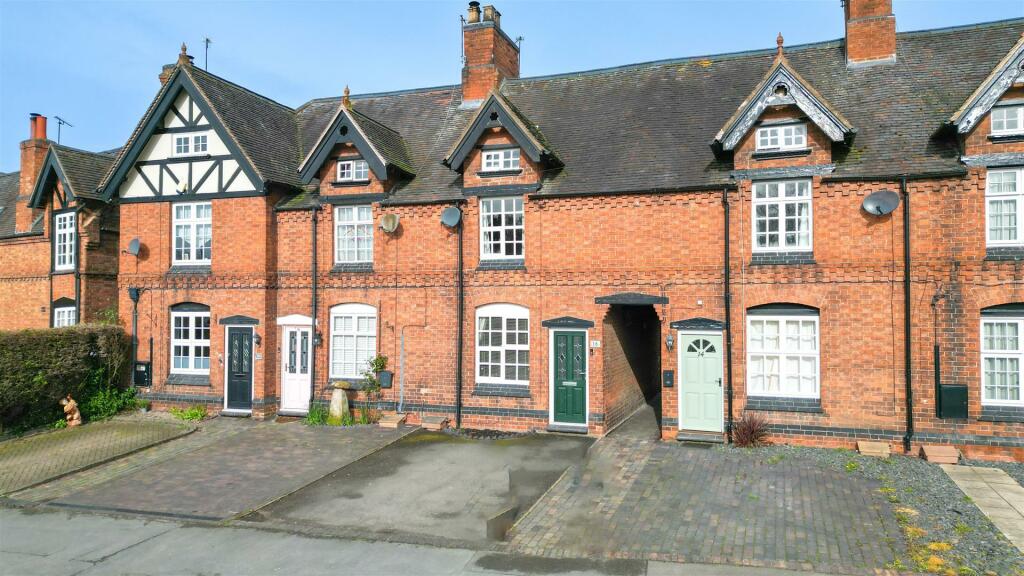 3 bedroom terraced house for sale in Main Road, Sheepy Magna
