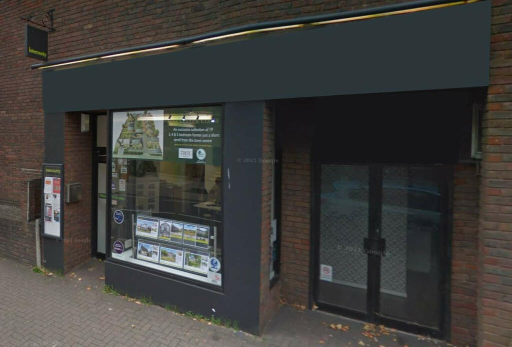 High street retail property to lease in Melbourn Street, Royston