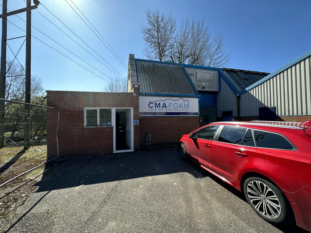 Commercial property to lease in Frome, Frome, Somerset, BA11