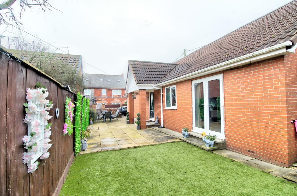 3 bedroom detached bungalow for sale in Woodburn Close, Bournmoor