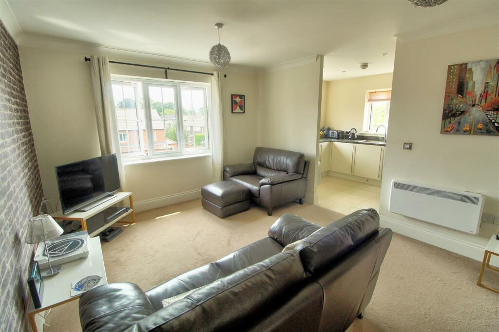 2 bedroom apartment for sale in Bridle Way, Houghton Le Spring, DH5