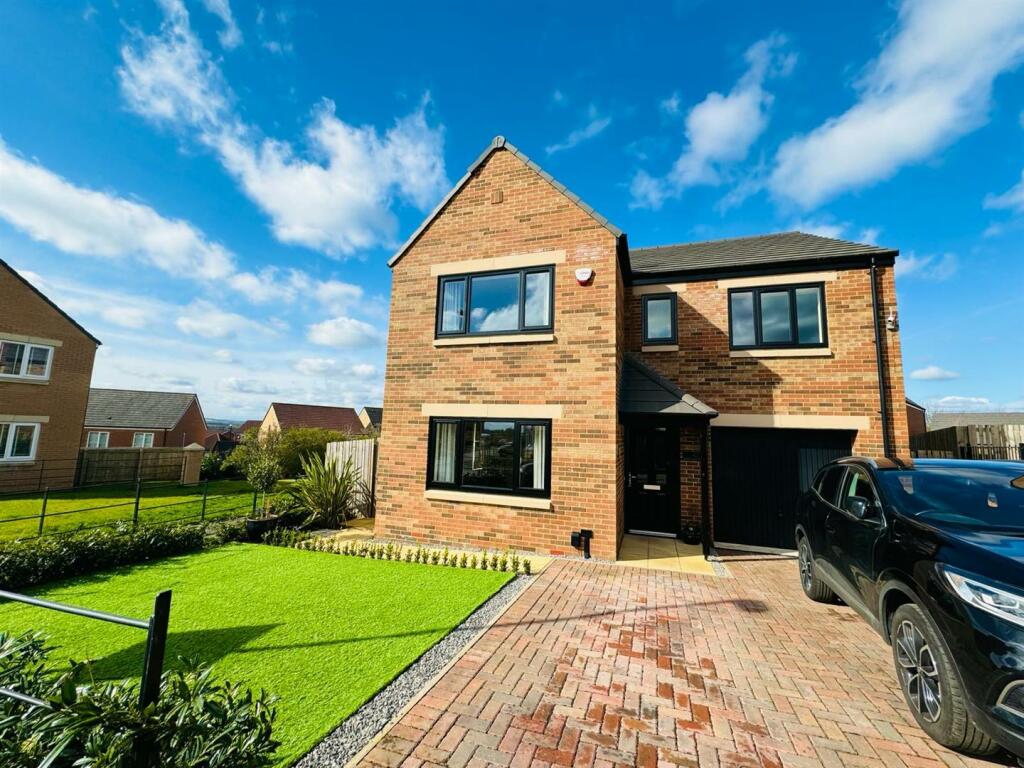 4 bedroom house for sale in Butterwick Road, Newbottle, Houghton Le