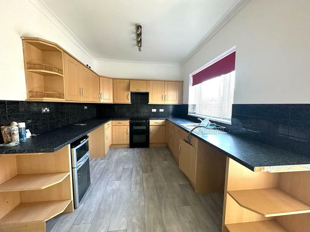2 bedroom terraced house for sale in Pinewood Street, Fencehouses