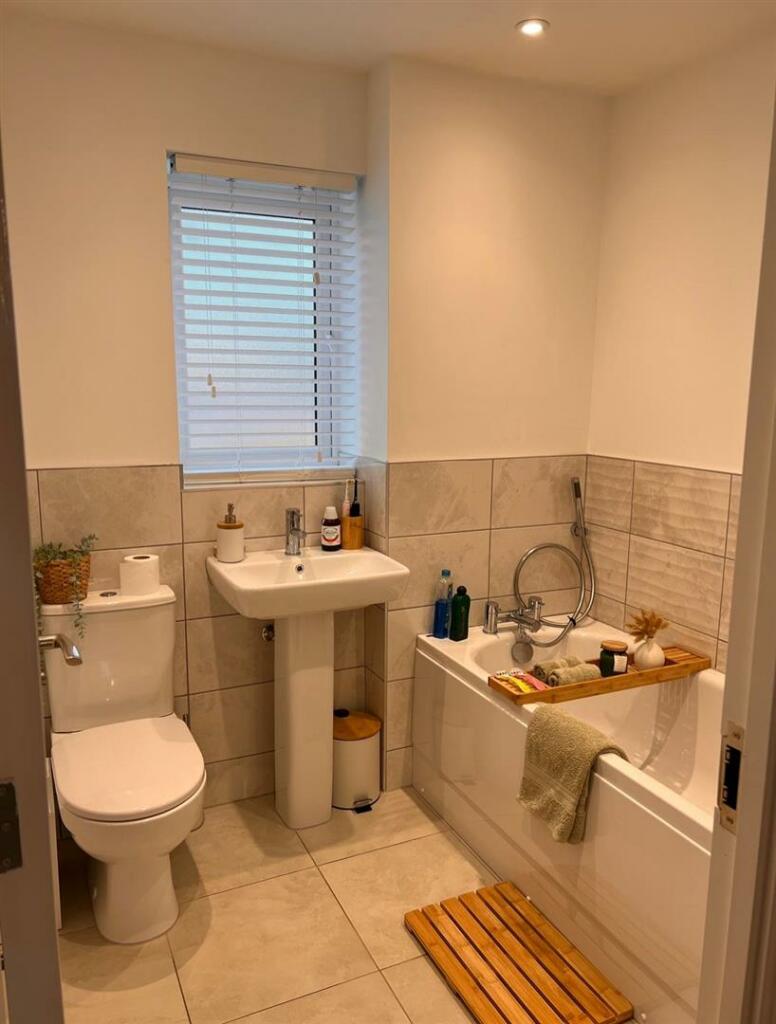 Additional property image - Stenson Close, Bramblewood, Hetton-Le-Hole, Houghton Le Spring
