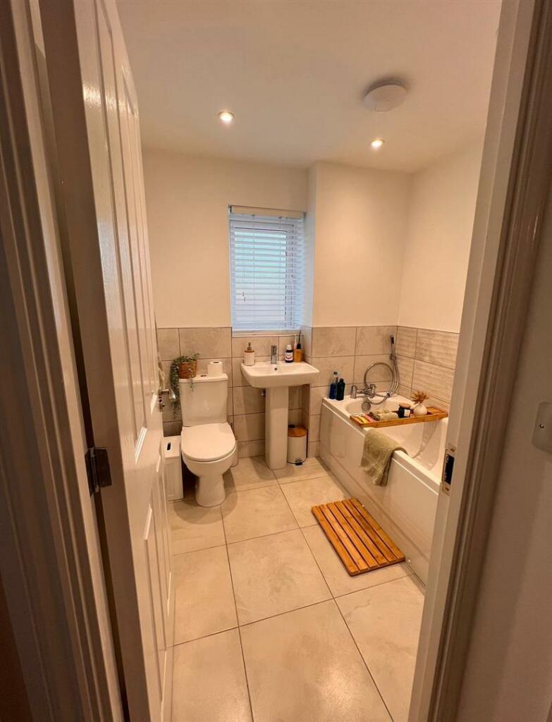 Additional property image - Stenson Close, Bramblewood, Hetton-Le-Hole, Houghton Le Spring
