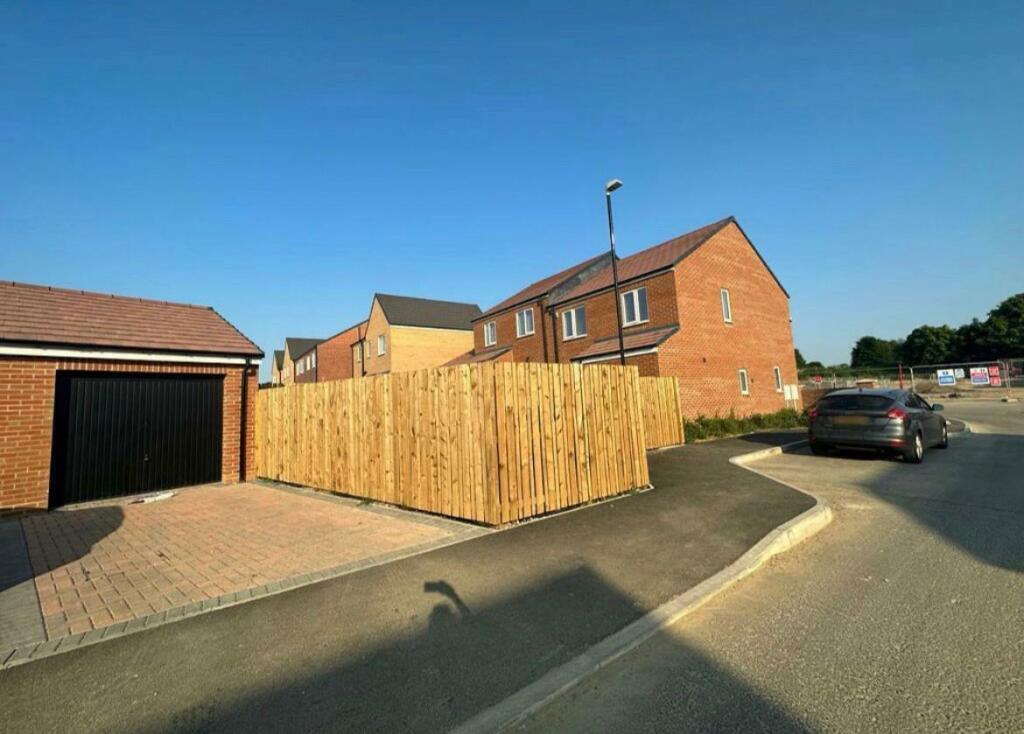 Additional property image - Stenson Close, Bramblewood, Hetton-Le-Hole, Houghton Le Spring