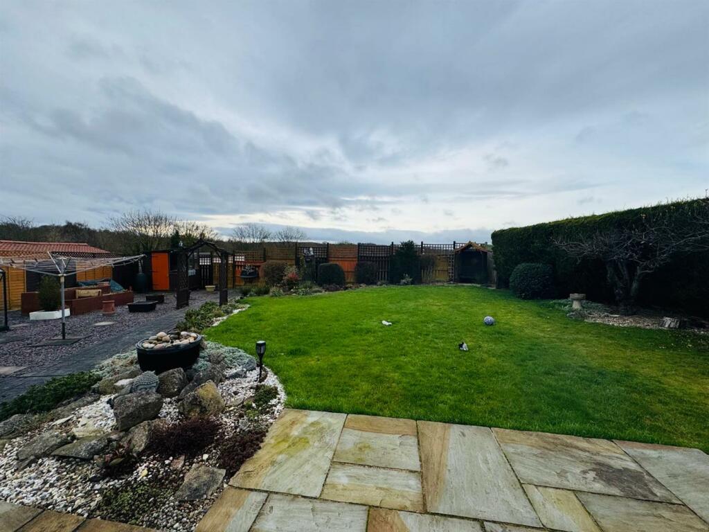 Additional property image - Kvarner, Broomhill, Hetton-Le-Hole, Houghton Le Spring