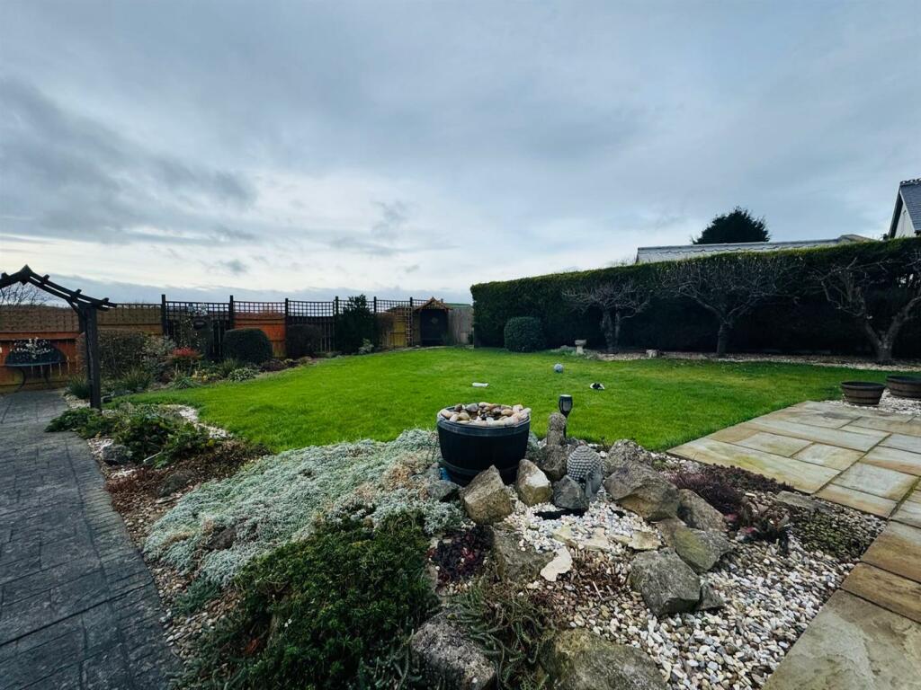 Additional property image - Kvarner, Broomhill, Hetton-Le-Hole, Houghton Le Spring