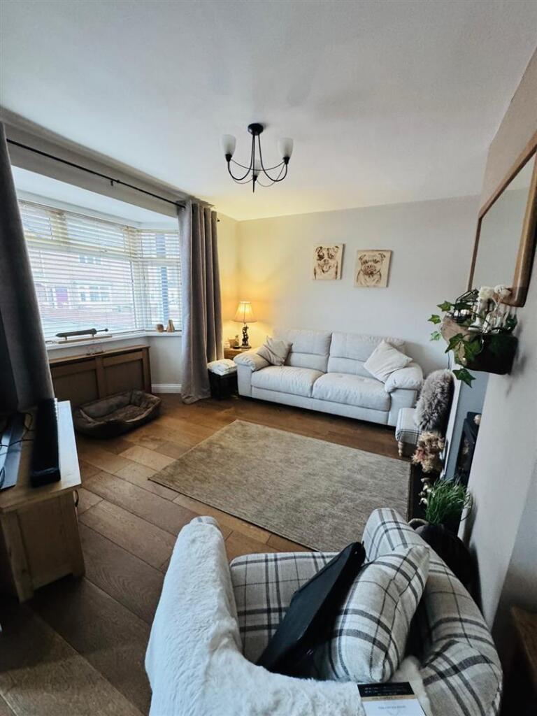 Additional property image - Stephenson Close, Hetton-Le-Hole, Houghton Le Spring