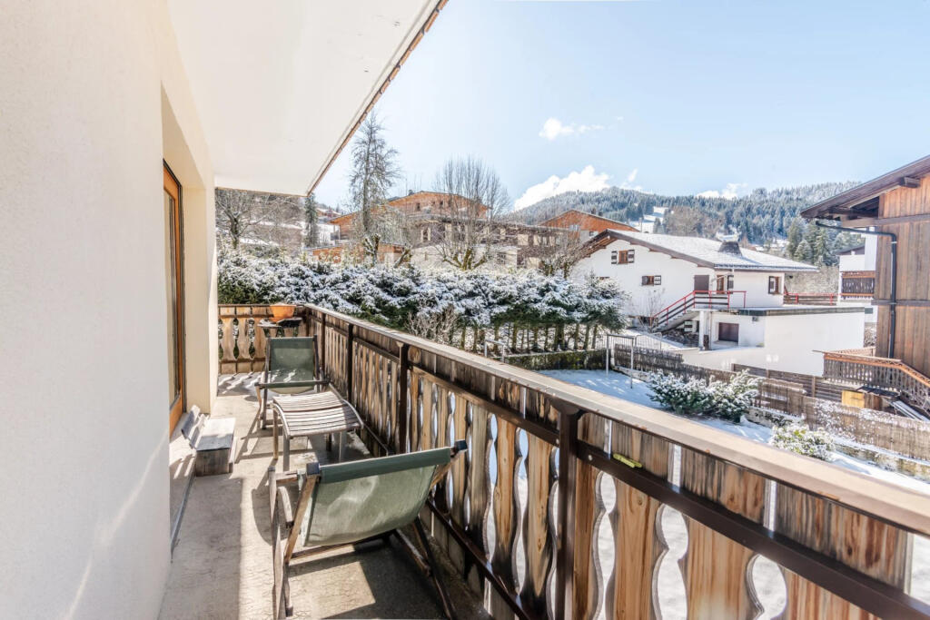 Main image of property: 74260 les-gets