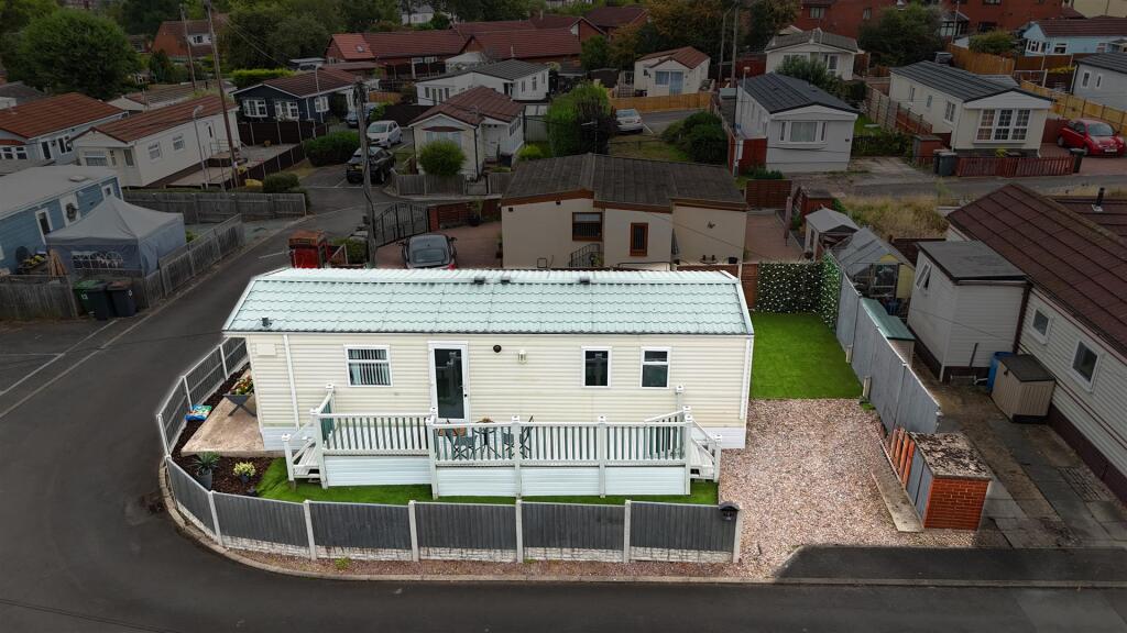 Main image of property: Elwy Circle, Ash Green, Coventry