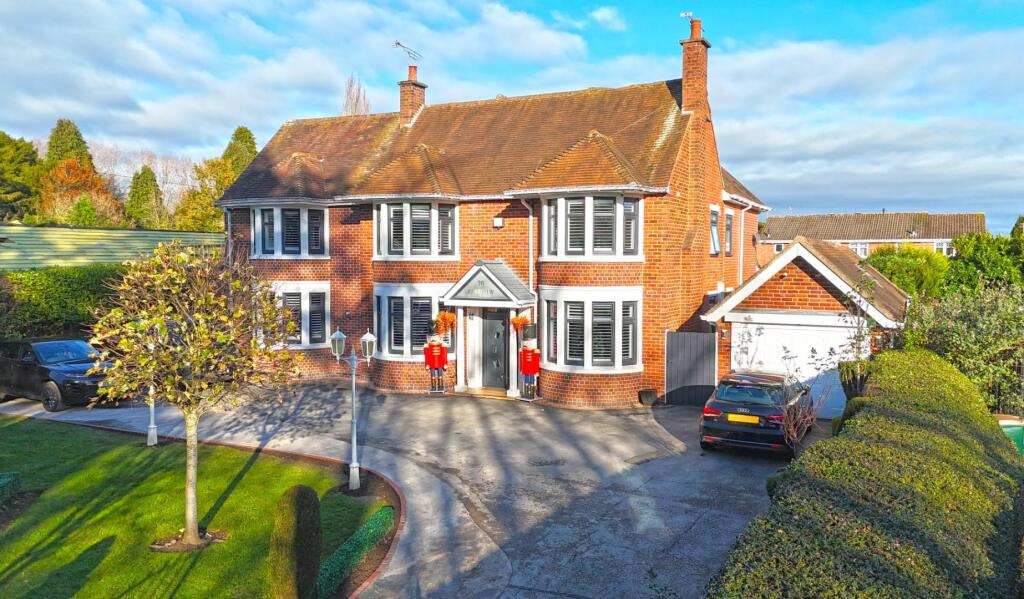 Main image of property: Tamworth Road, Coventry