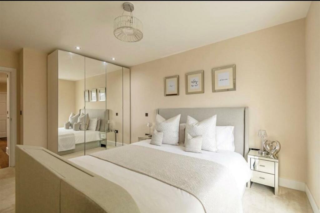 Additional property image - Bellegrove Road, Welling