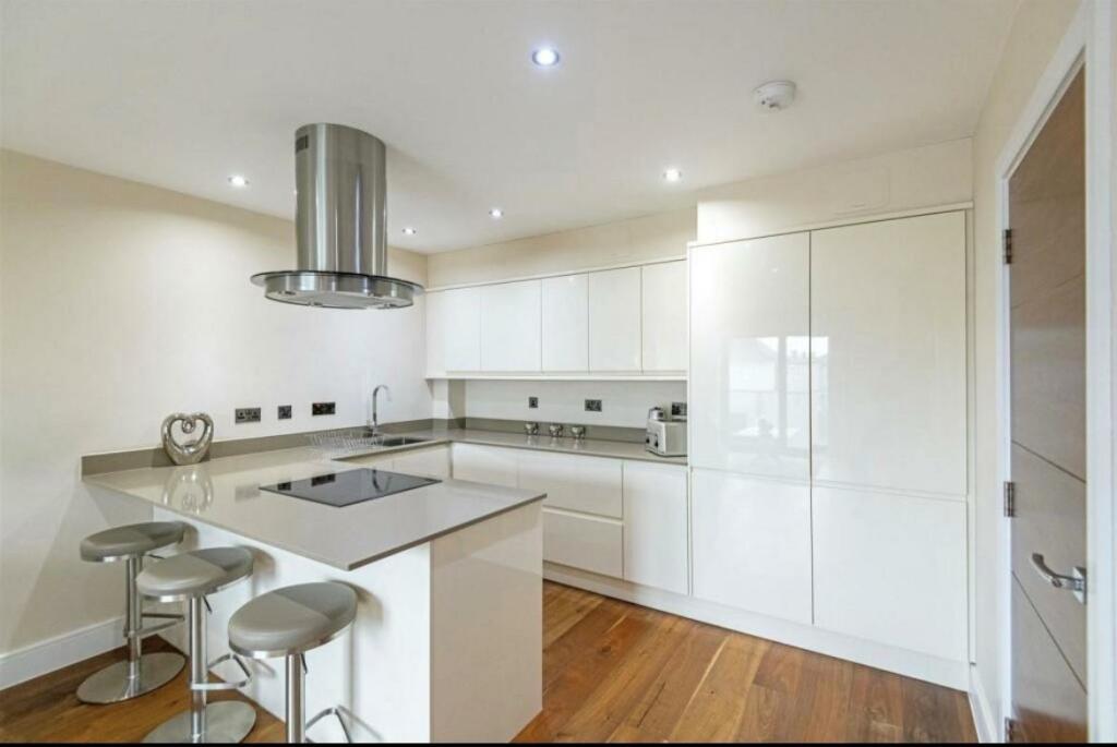 Additional property image - Bellegrove Road, Welling