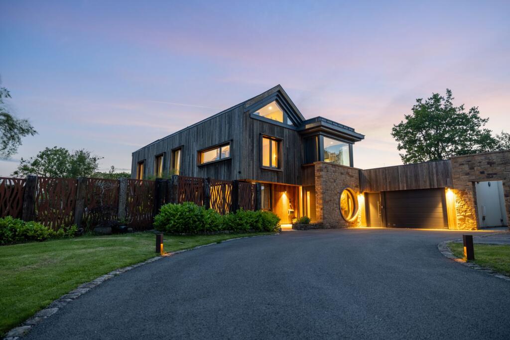 Main image of property: Lane Ends, Bolton By Bowland, BB7