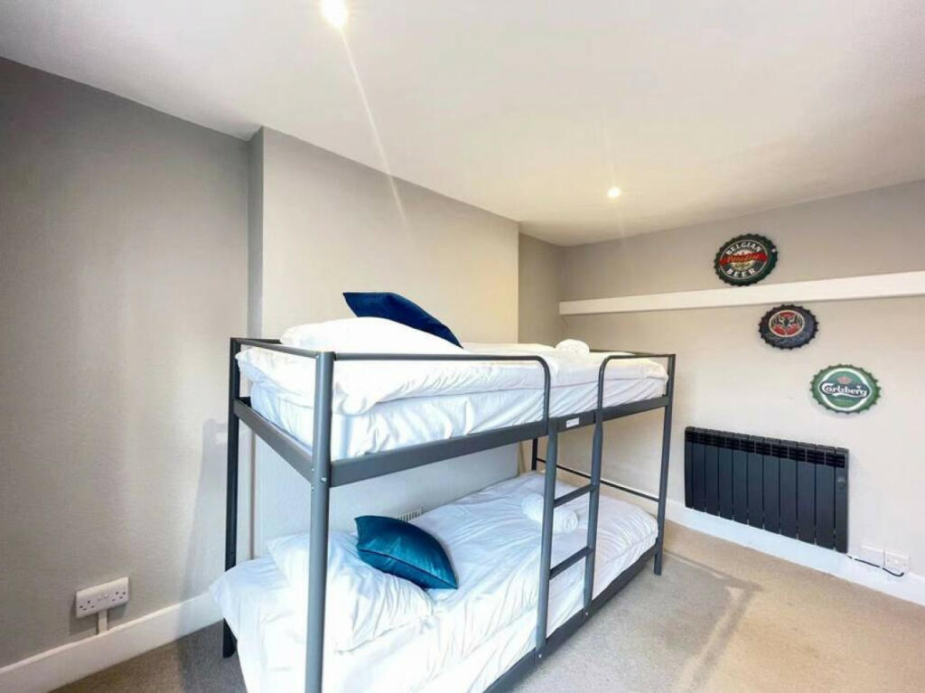 Additional property image - London road