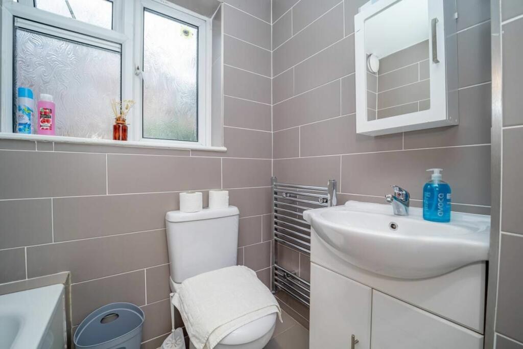 Additional property image - Western Road, Hove