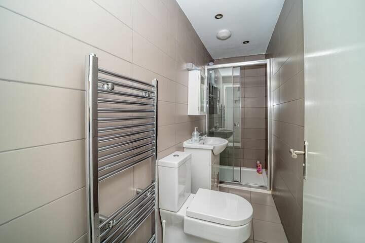 Additional property image - Western Road, Hove
