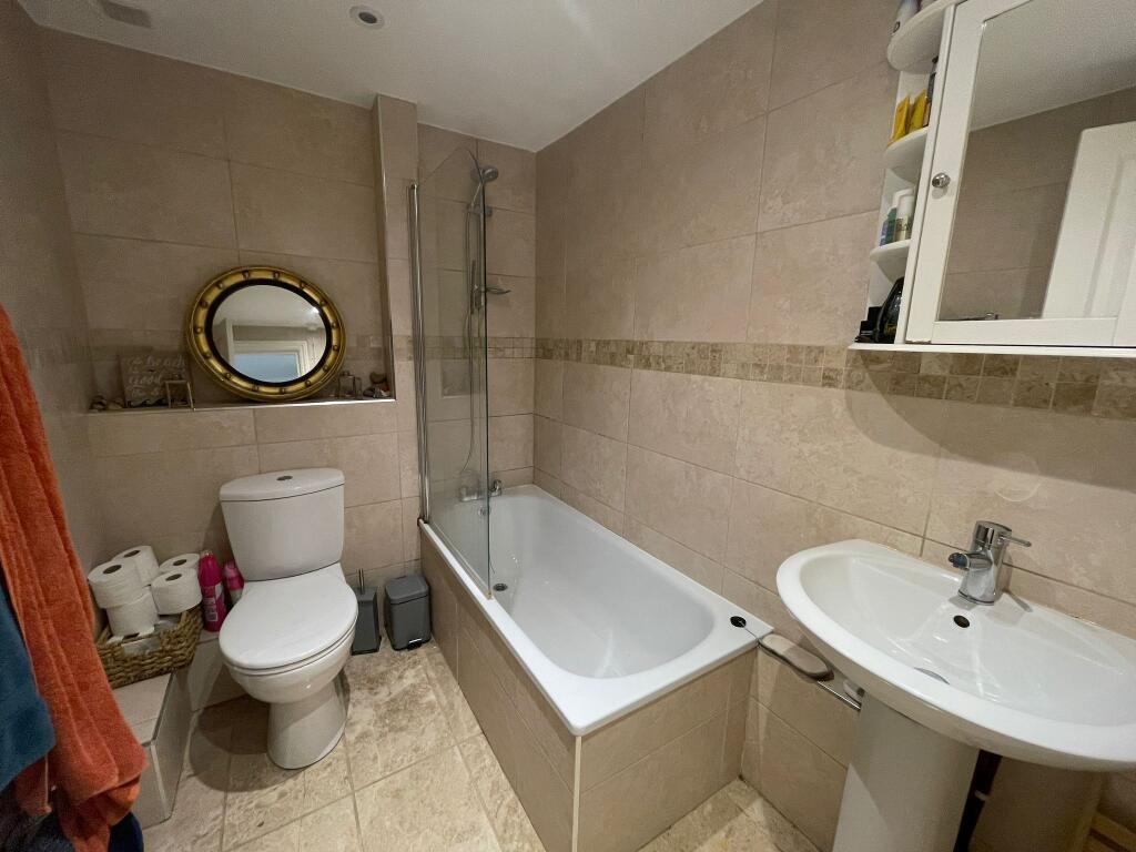 Additional property image - Bedford square, Brighton