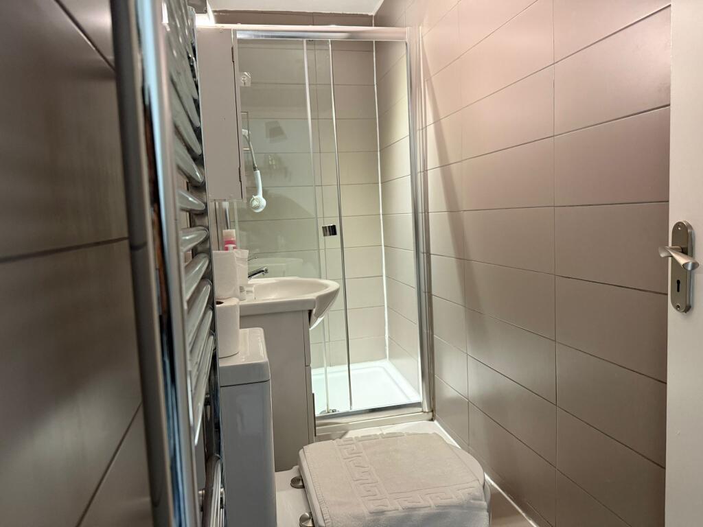 Additional property image - 32A Western Road