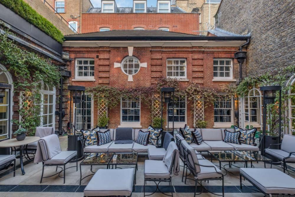 Main image of property: 60 Grosvenor Street, London, W1K