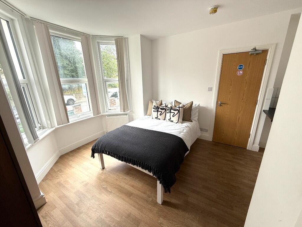 Main image of property: Eglinton Road, London, SE18