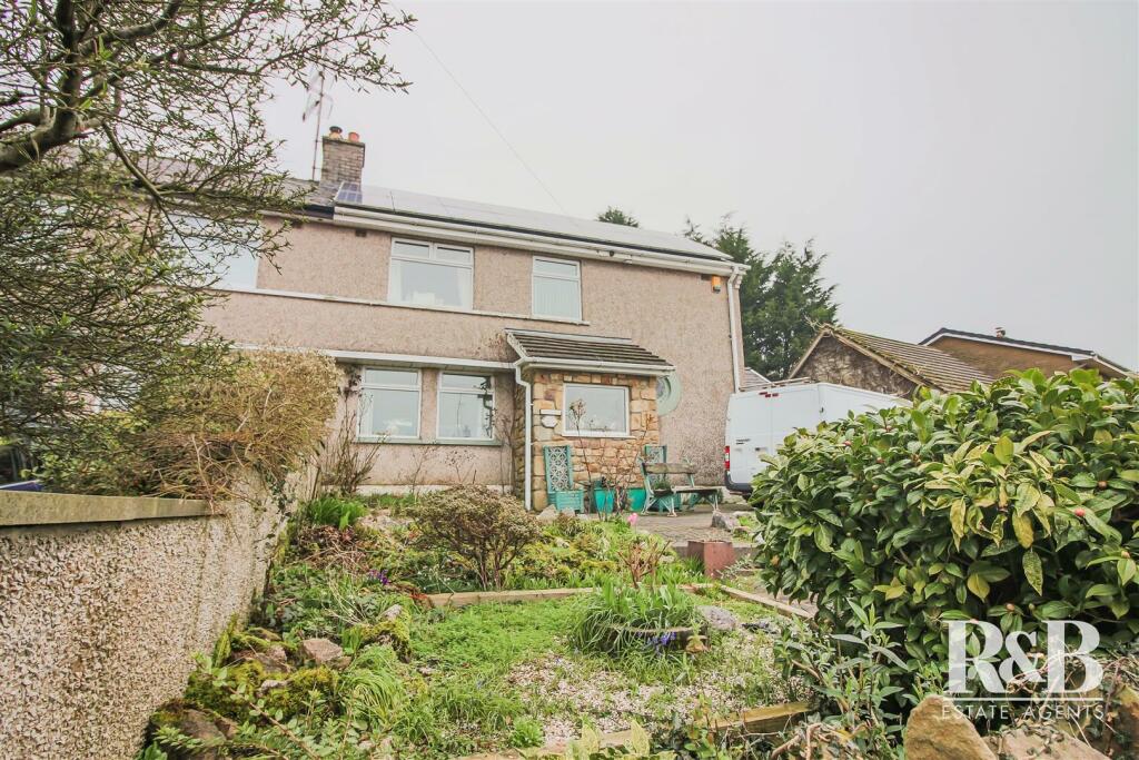 3 bedroom semidetached house for sale in St. Wilfrids Park, Halton