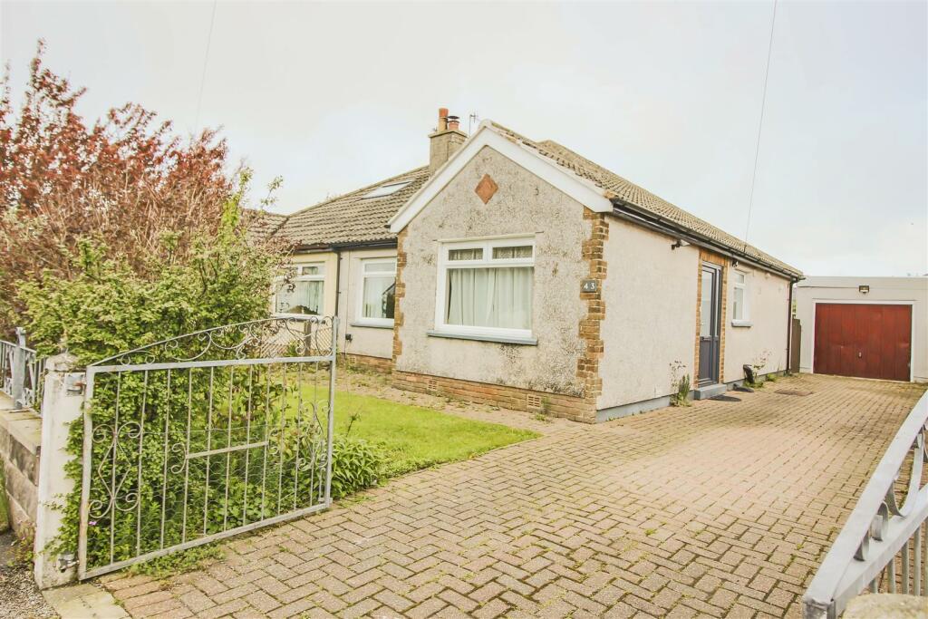 2 bedroom semidetached bungalow for sale in Pedder Road, Overton