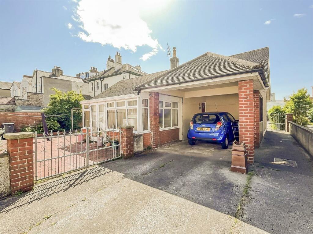 2 bedroom detached bungalow for sale in Heysham Road, Heysham