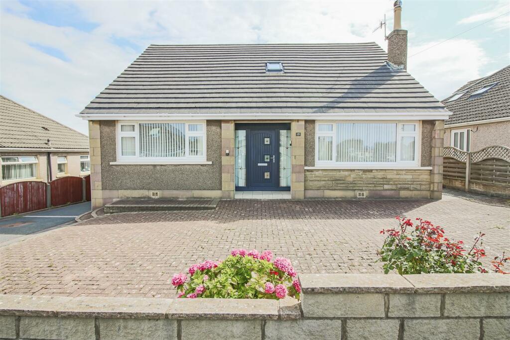 4 bedroom detached bungalow for sale in Marton Drive, Bare, Morecambe, LA4