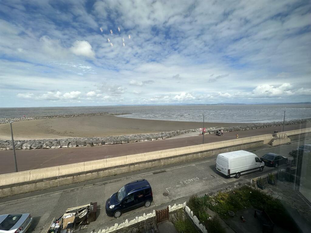 2 bedroom apartment for sale in Sandylands Promenade, Heysham