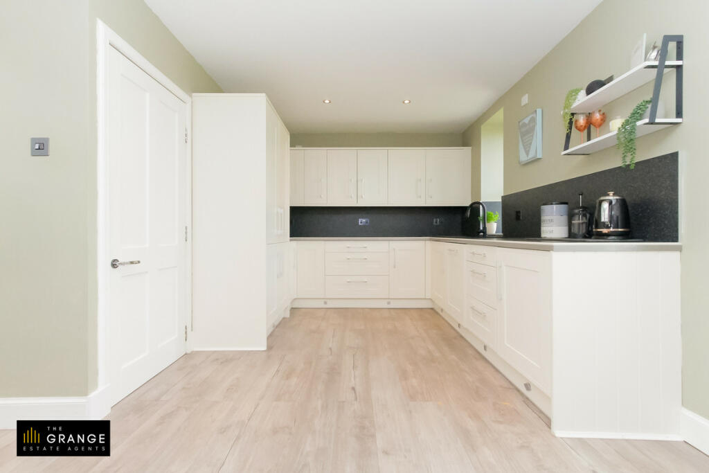 Additional property image - 137 High Street, New Pitsligo, AB43