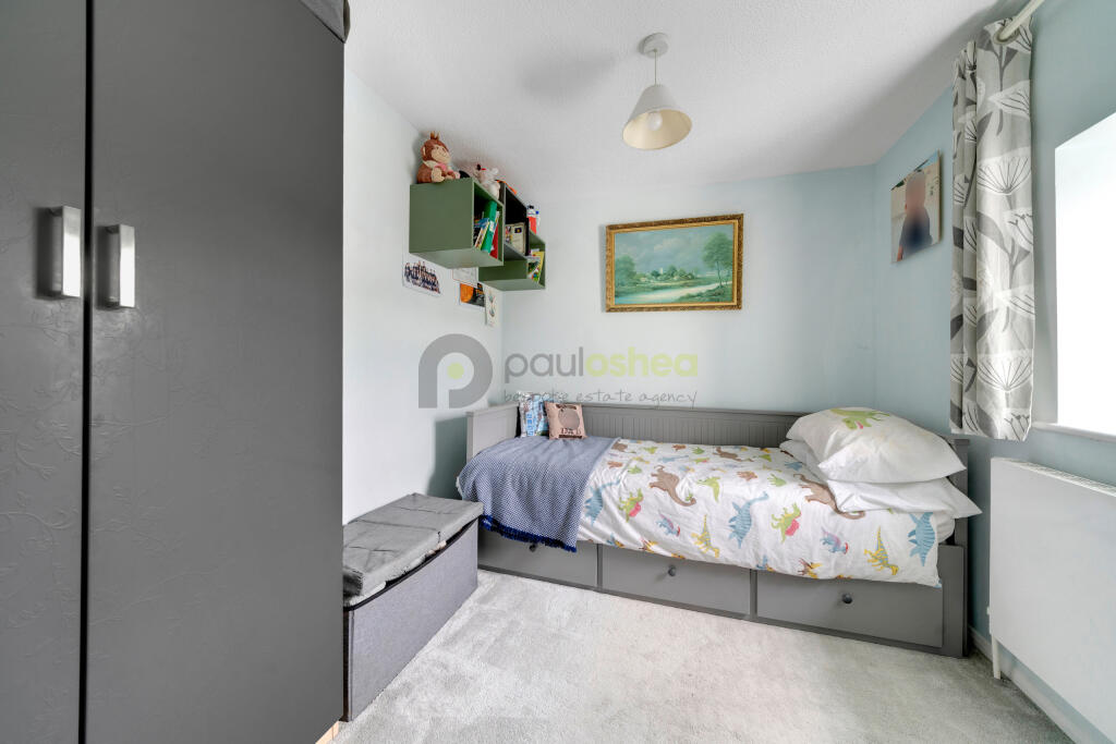 Additional property image - Hill View, Whyteleafe, Surrey