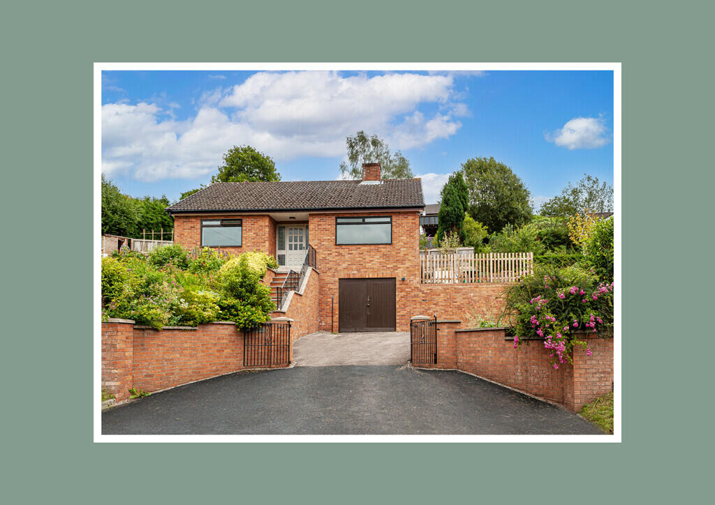 2 bedroom detached house for sale in Drybrook Road, Drybrook GL17 FOR