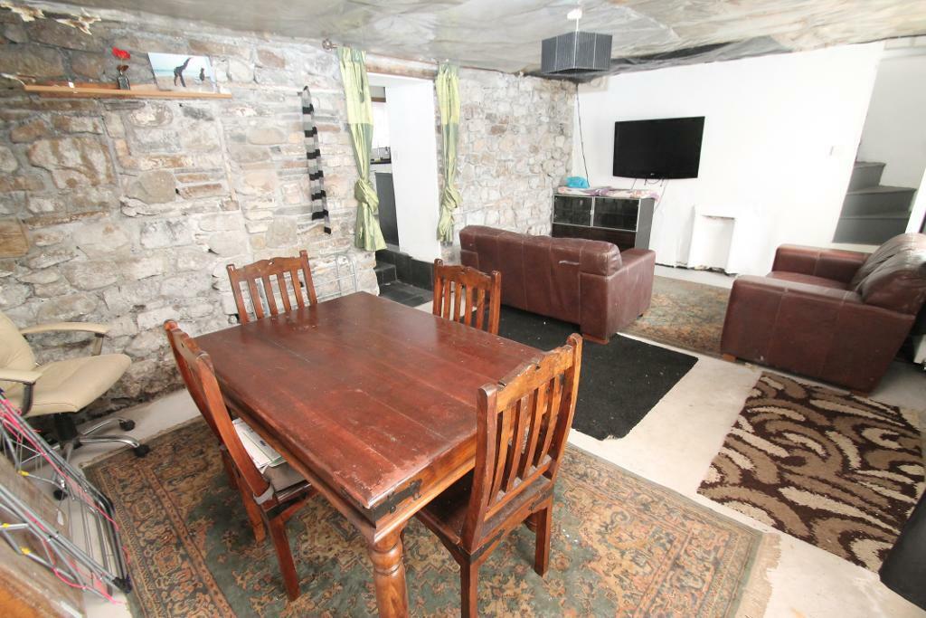 2 bedroom terraced house for sale in High Street, Rhymney, Tredegar