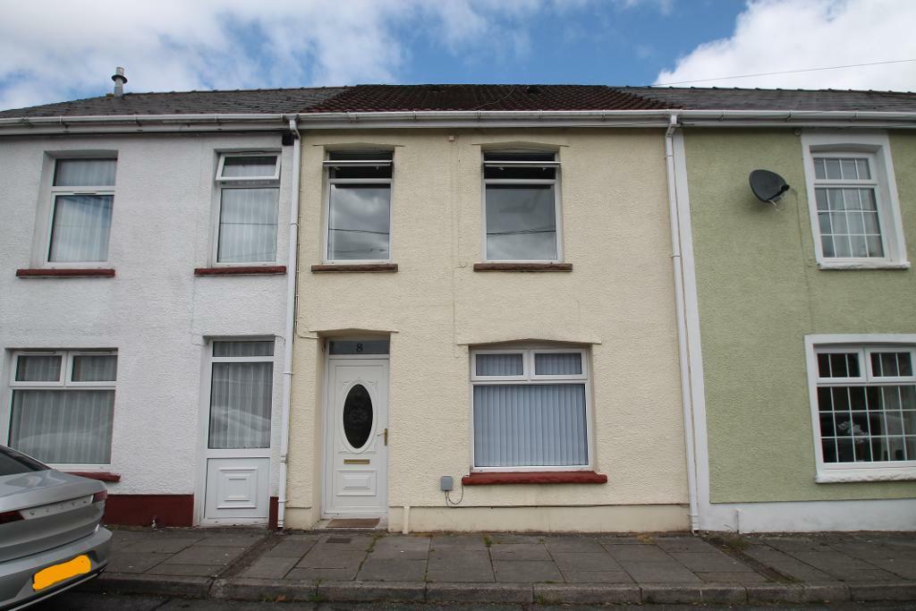 Main image of property: Glan-yr-Afon, Beaufort, Ebbw Vale, Blaenau gwent, NP23 5NR