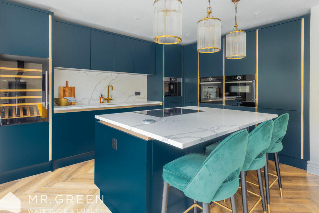 Additional property image - Old Bridge Road, Iford, Bournemouth, BH6 5RG