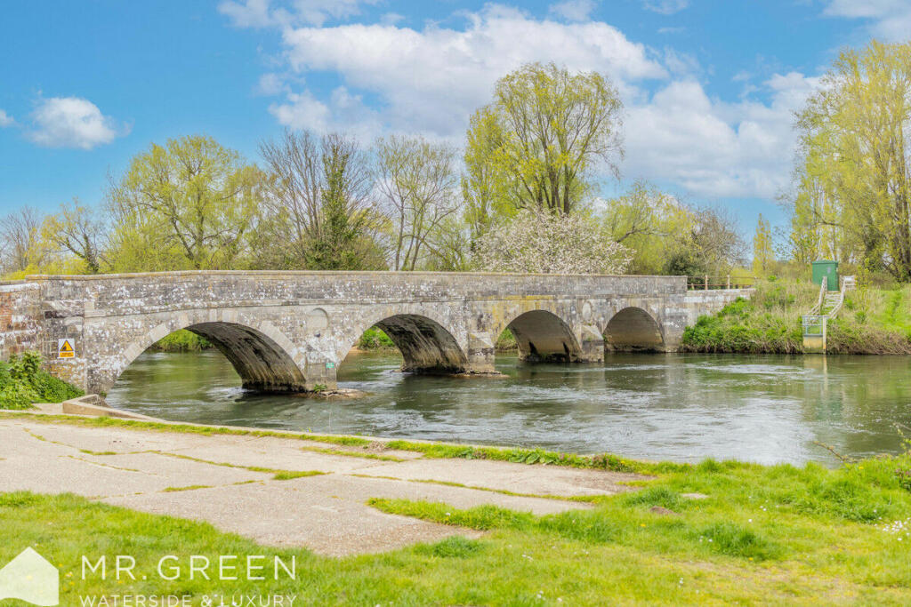 Additional property image - Old Bridge Road, Iford, Bournemouth, BH6 5RG