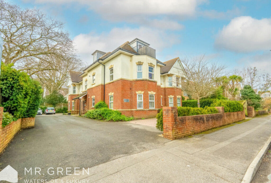 1 bedroom apartment for sale in Keswick Court, Keswick Road