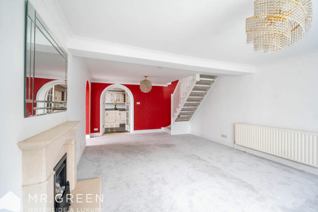 Additional property image - Stanpit, Christchurch, Dorset, BH23 3LU