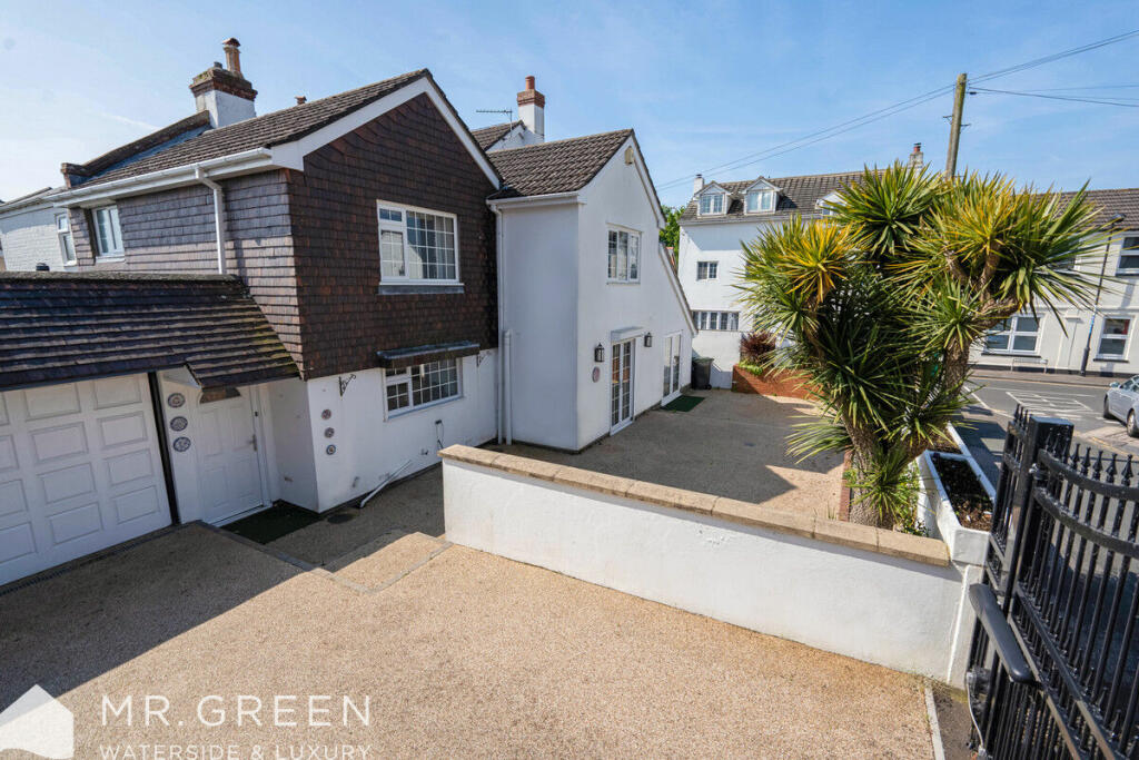 Additional property image - Stanpit, Christchurch, Dorset, BH23 3LU
